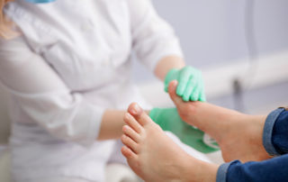 Reasons to See a Foot Doctor