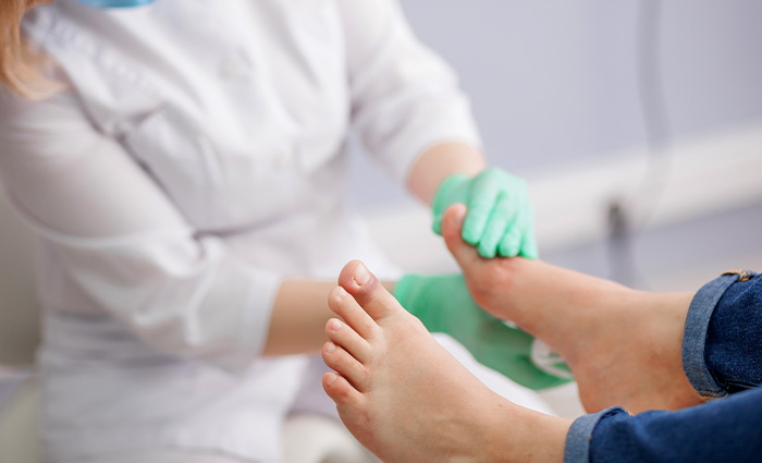 Reasons to See a Foot Doctor
